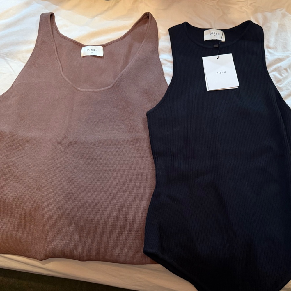 Dissh - lot of 2 Brown and Black Sleeveless Tops XL